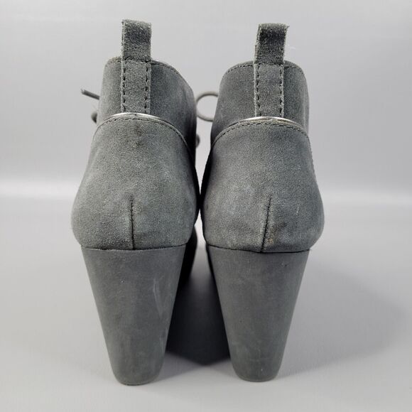 Tommy Bahama Kaja Wedge Suede Ankle Booties Lace Up Boots Grey Size Women's 7B - Picture 8 of 16